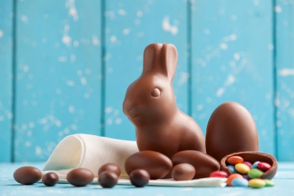 bigstock Delicious Chocolate Easter Bun 176099170