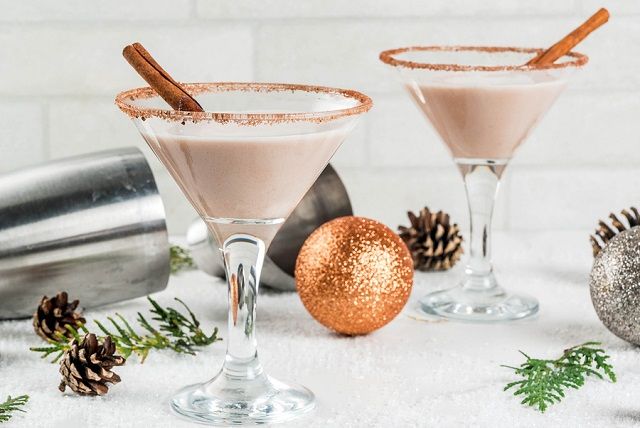 bigstock Christmas Eggnog Martini Cockt 209368825