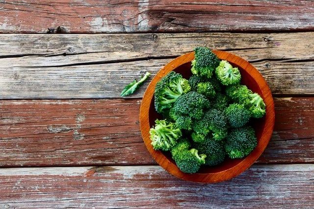 04 Cruciferous Foods that Could Secretly Be Giving You Body Odor 254431645 Yuliya Gontar 760x506